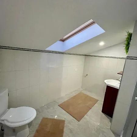 아파트 Cozy With 2rooms