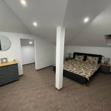 Apartment Cozy With 2rooms